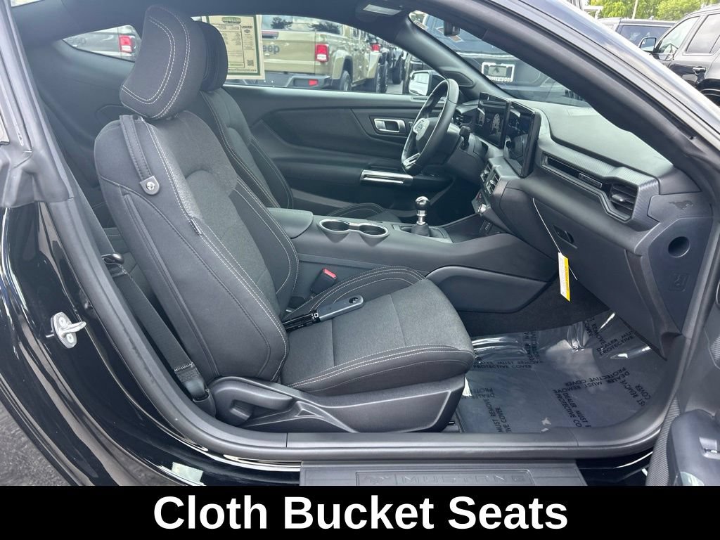 Used 2025 Ford Mustang GT RWD image 22
