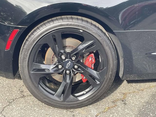 Used 2020 Chevrolet Camaro SS image 7