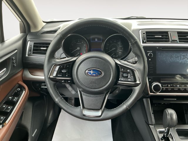 Used 2019 Subaru Outback 2.5i Touring AWD/4WD image 12