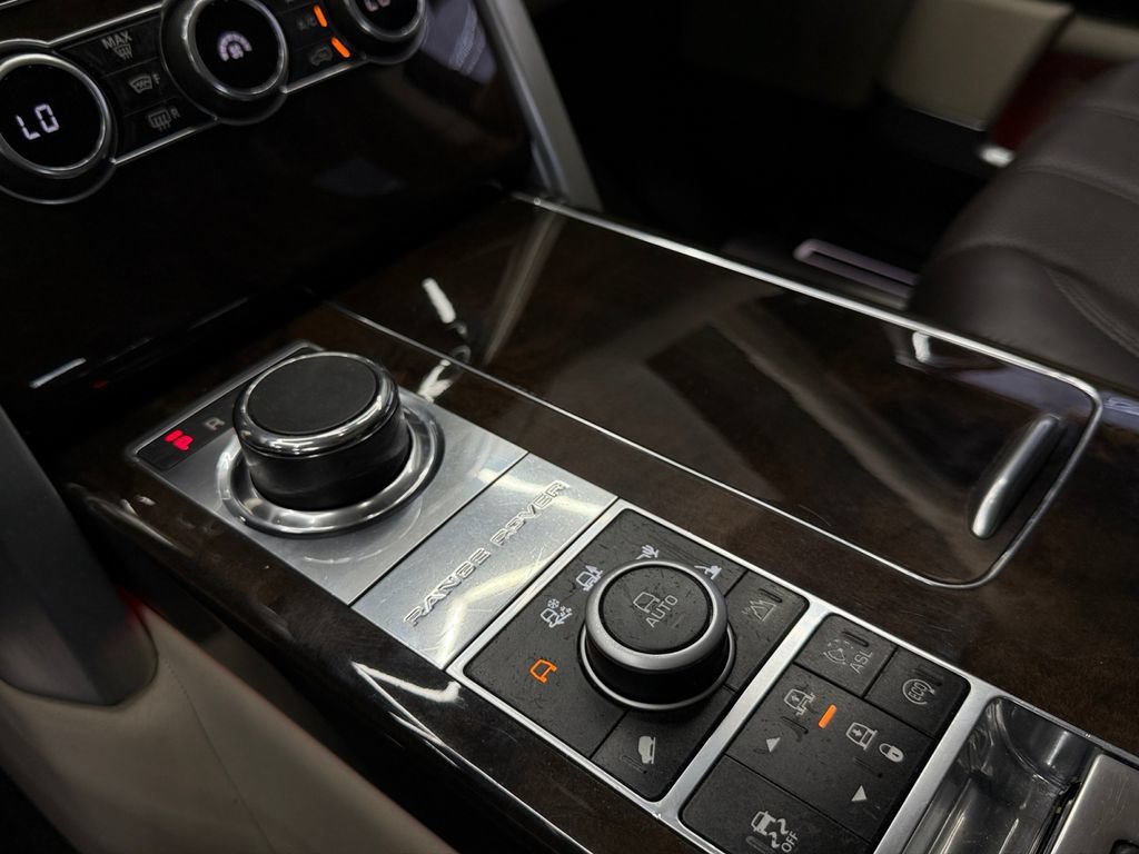 Used 2014 Land Rover Range Rover Autobiography AWD/4WD image 23