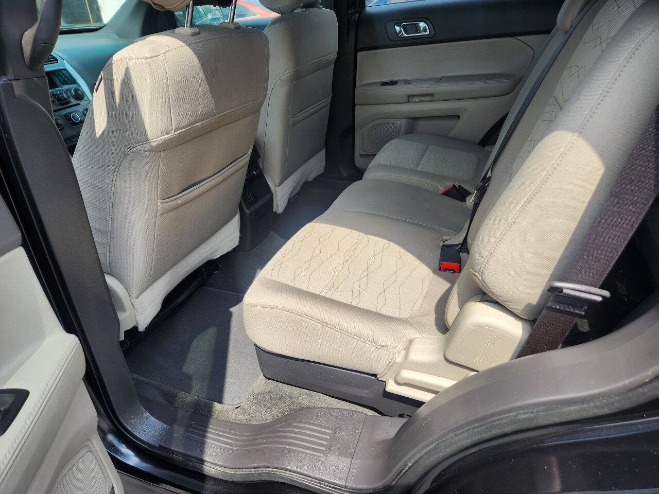 Used 2015 Ford Explorer 4WD image 17