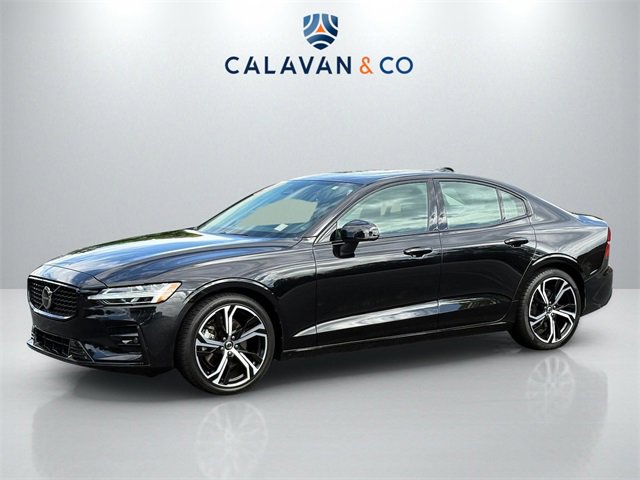 Used 2024 Volvo S60 B5 Core image 3