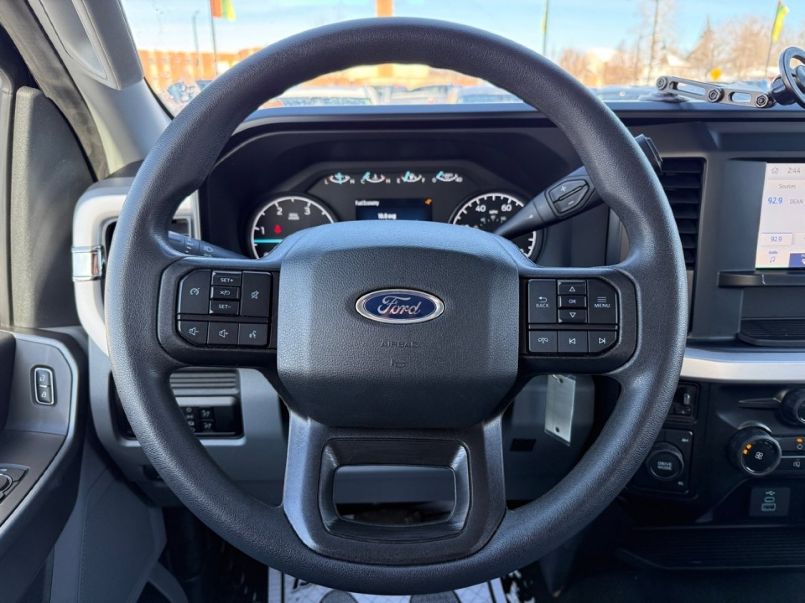 Used 2025 Ford F350 XLT image 12