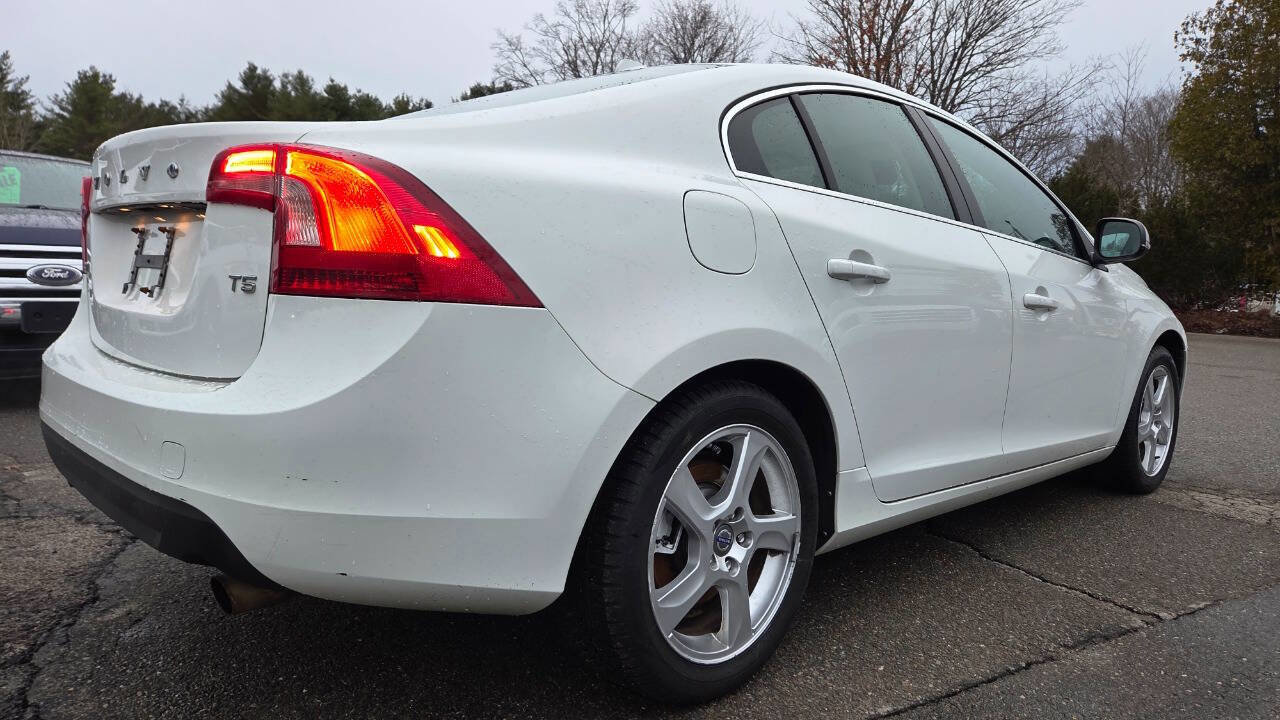 Used 2012 Volvo S60 T5 image 14