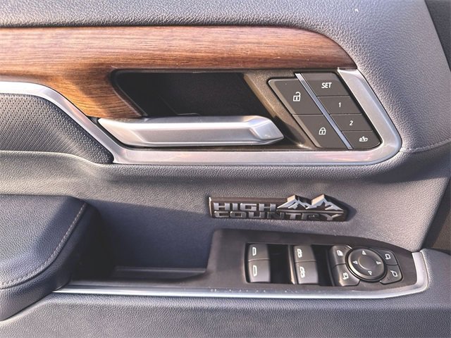 Certified 2023 Chevrolet Silverado 1500 High Country w/ High Country Premium Package image 24