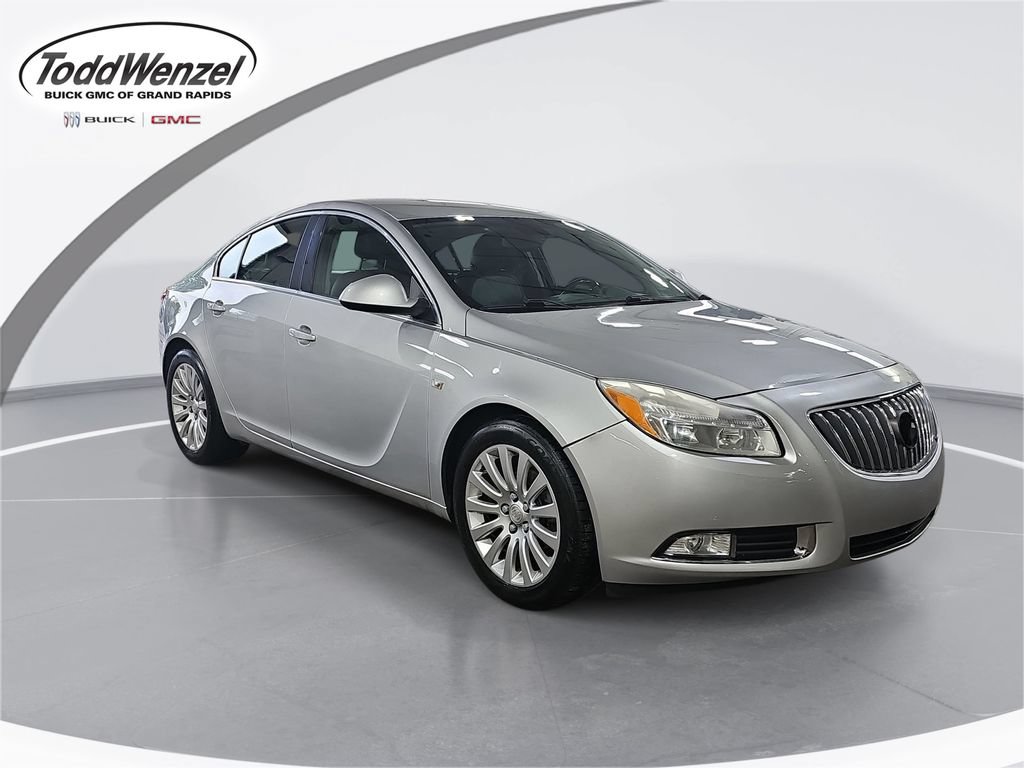 Used 2011 Buick Regal CXL FWD image 1