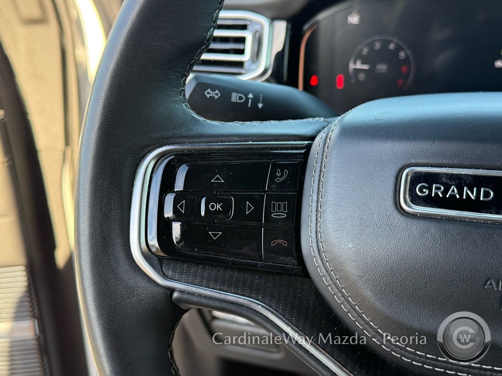 Used 2024 Jeep Grand Wagoneer L Series II w/ Quick Order Packagew 28T image 18