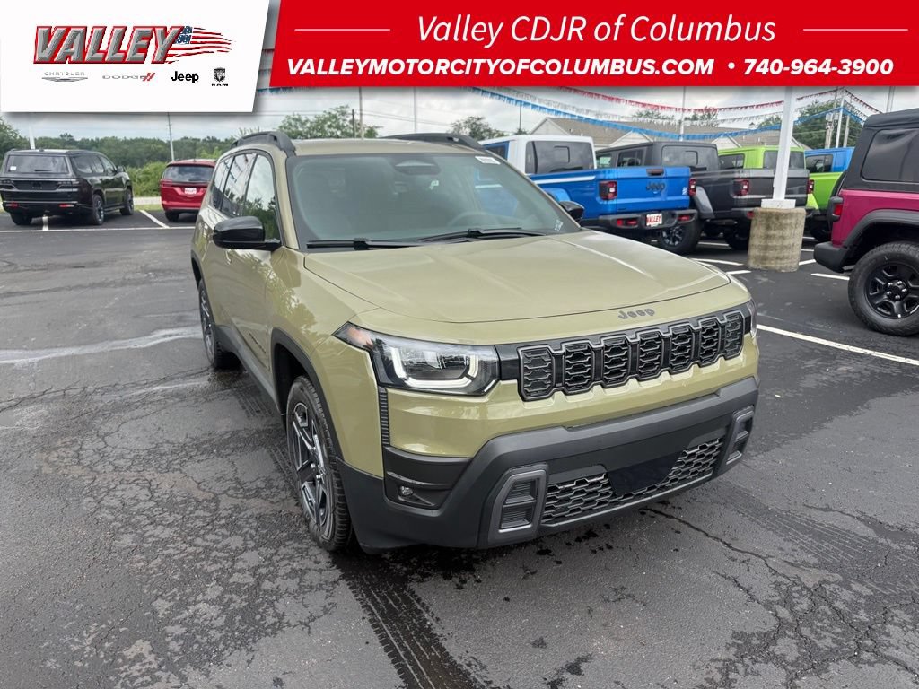 New 2026 Jeep Cherokee Laredo AWD/4WD image 1
