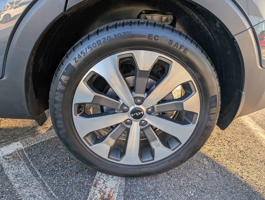 Used 2022 Kia Telluride S image 25