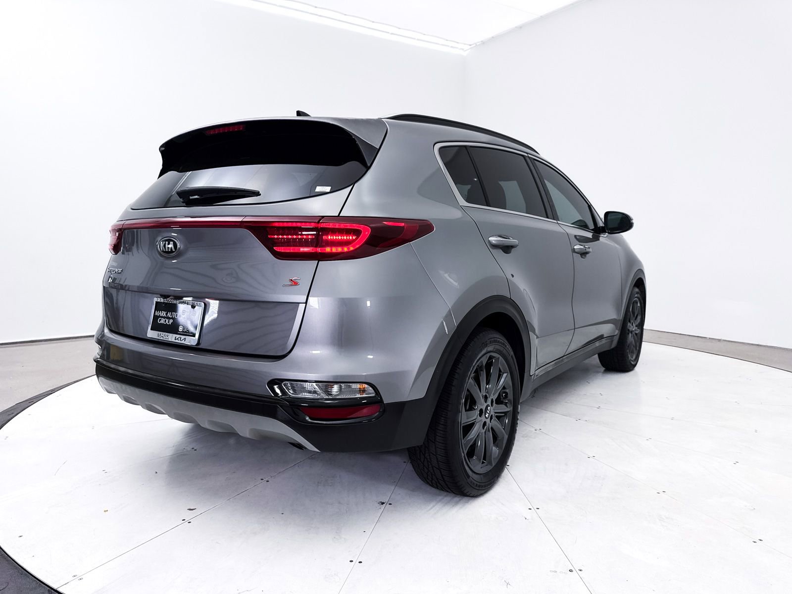 Used 2020 Kia Sportage S w/ S Premium Package image 18