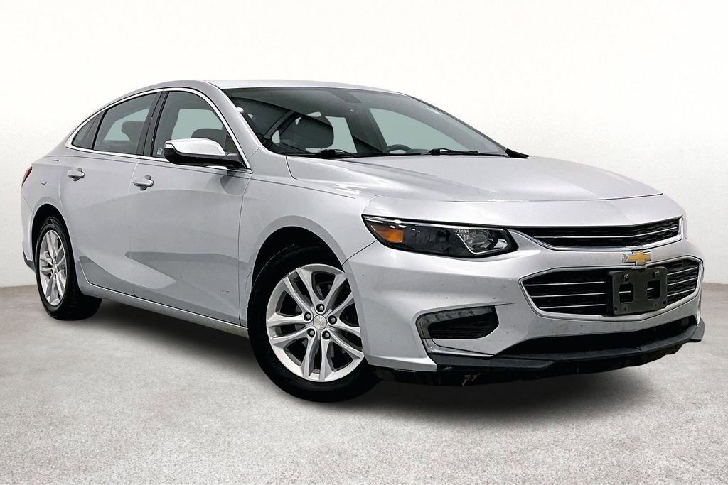 Used 2018 Chevrolet Malibu LT w/ Leather Package image 1