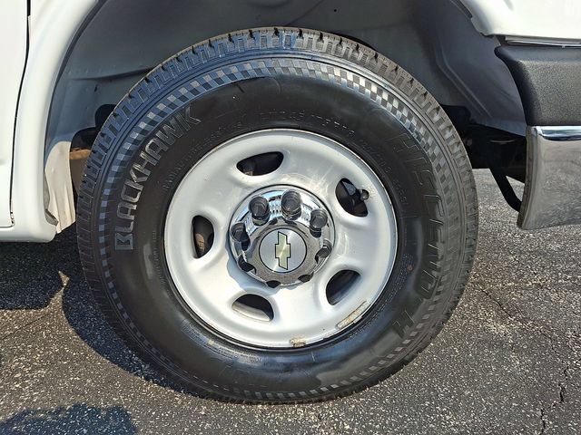 Used 2014 Chevrolet Express 3500 LT w/ LT Preferred Equipment Group RWD image 8