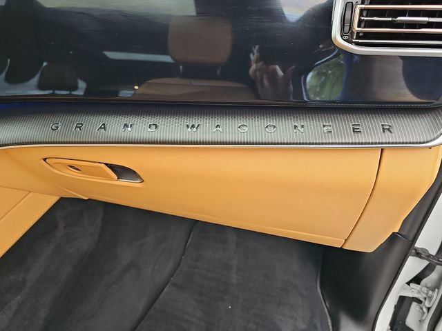 Used 2025 Jeep Grand Wagoneer Series III w/ Rear Seat Video Group 1 AWD/4WD image 33