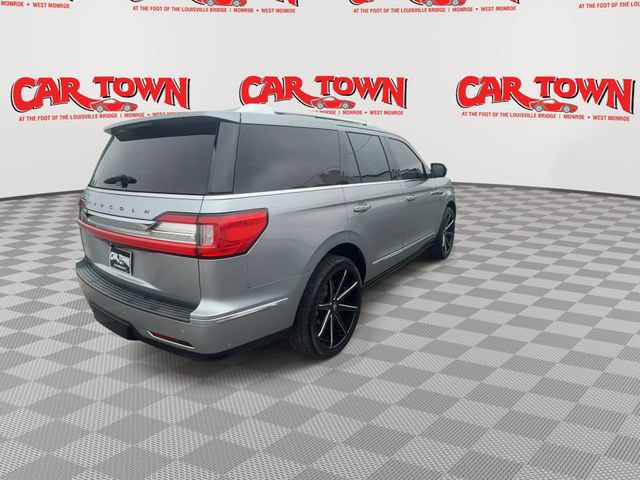 Used 2020 Lincoln Navigator Black Label w/ Cargo Convenience Package image 8