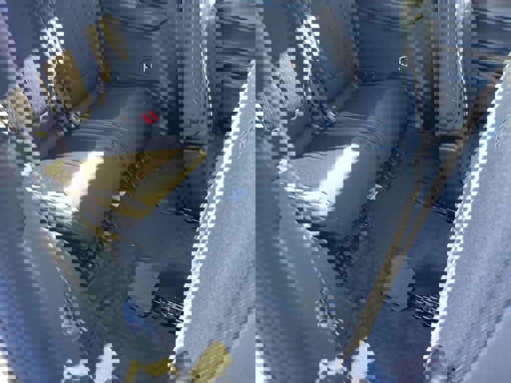 New 2025 Jeep Grand Cherokee L Laredo image 14