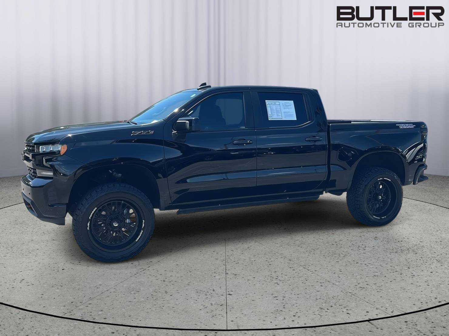 Used 2020 Chevrolet Silverado 1500 LT Trail Boss AWD/4WD image 3