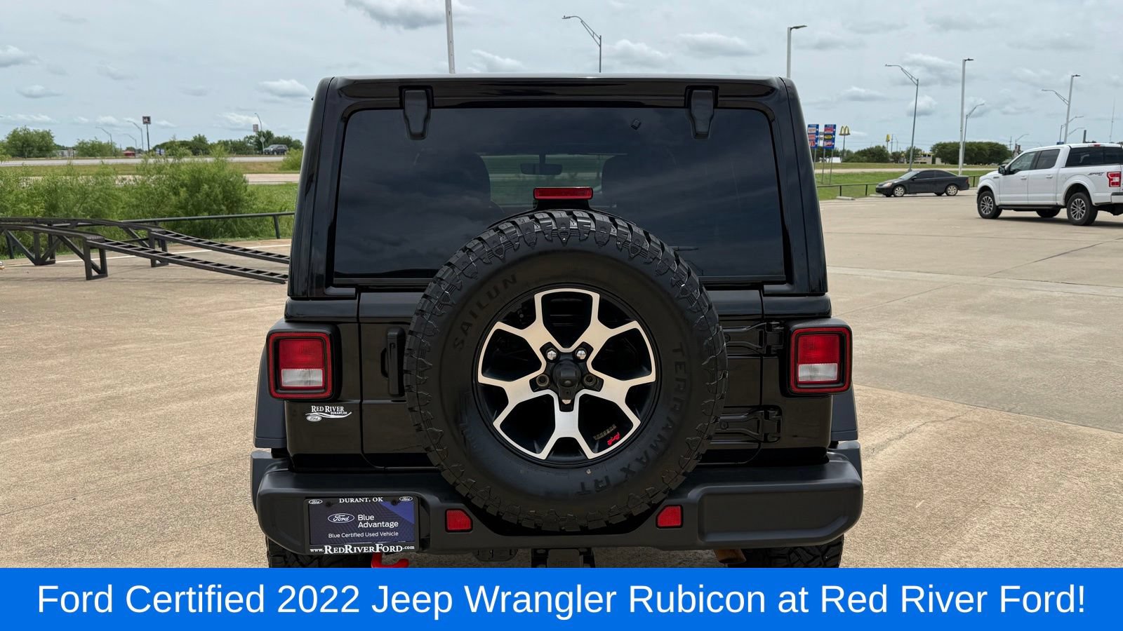 Used 2022 Jeep Wrangler Unlimited Rubicon w/ Cold Weather Group AWD/4WD image 6
