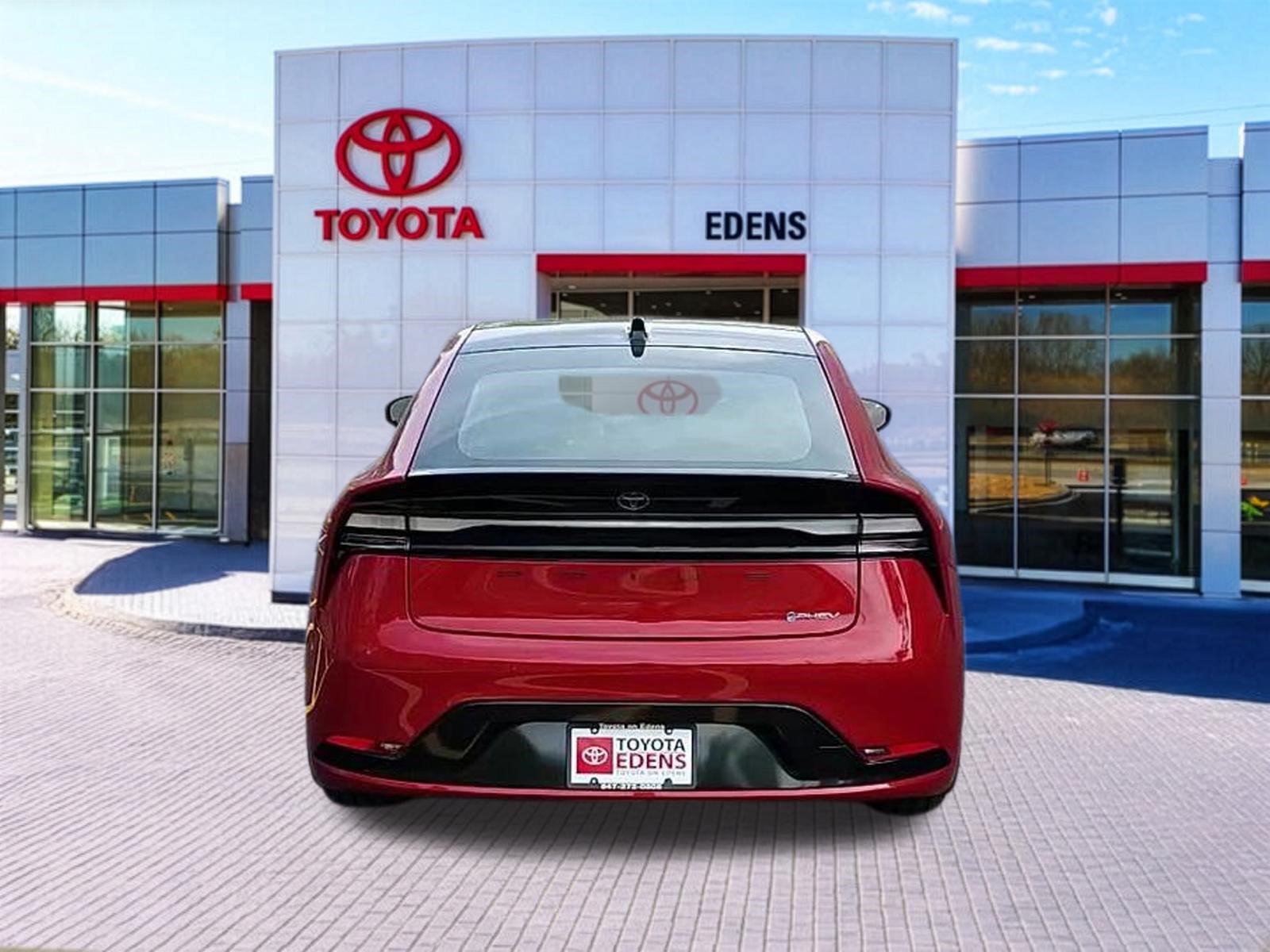 New 2026 Toyota Prius Plug-In Hybrid FWD image 4