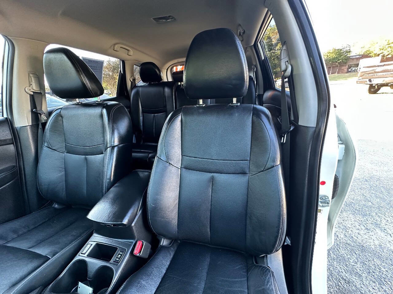 Used 2016 Nissan Rogue SL image 13