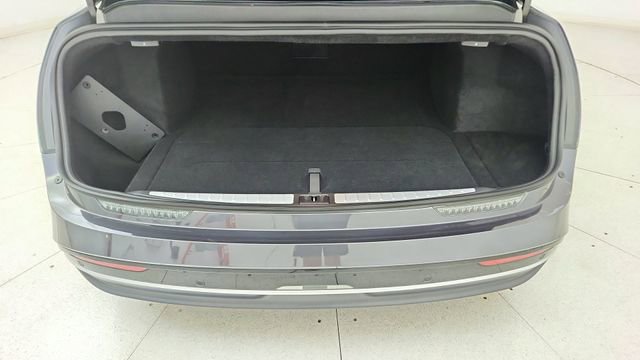 Used 2024 Lucid Air Touring image 14