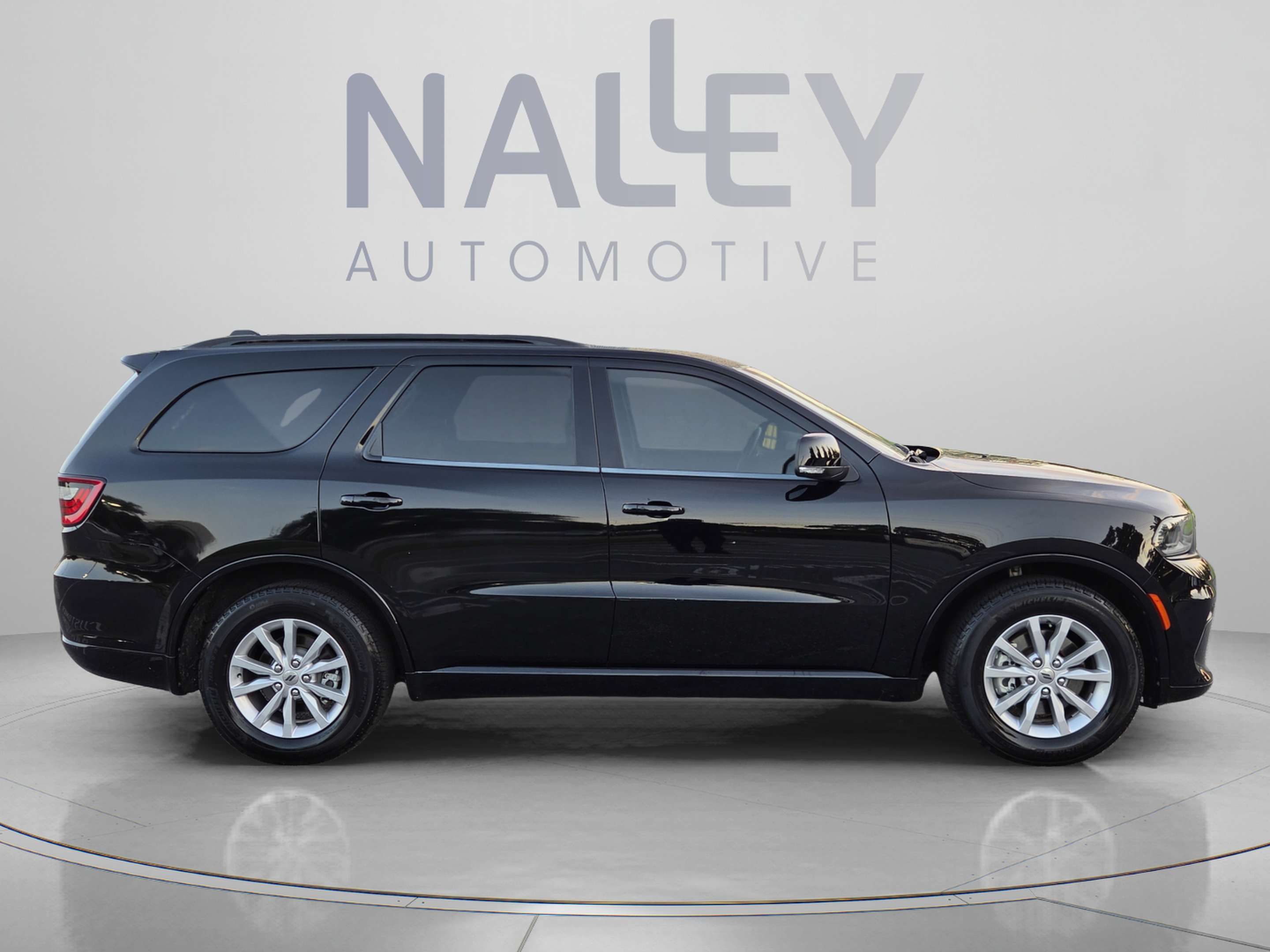 Used 2023 Dodge Durango GT RWD image 6