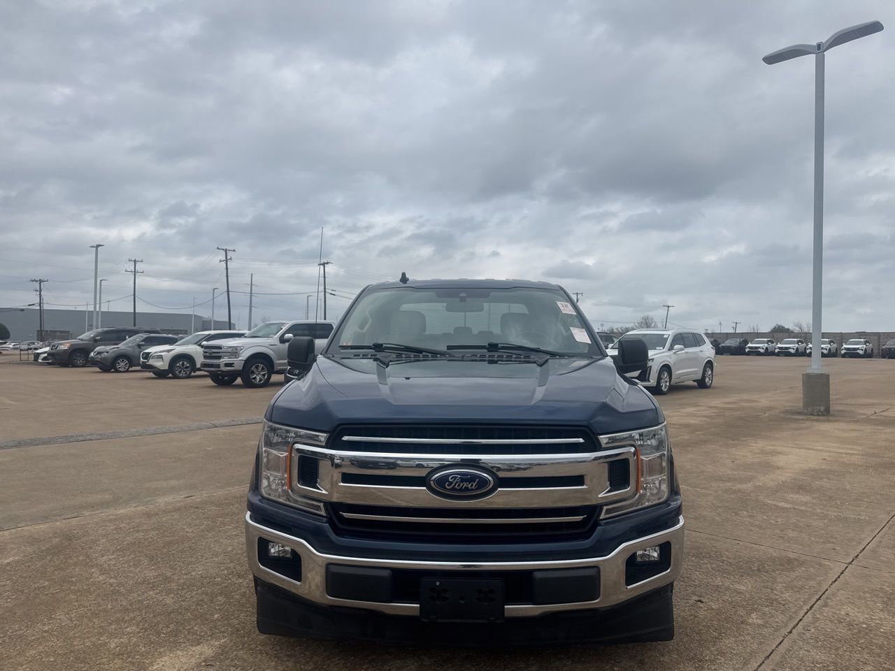 Used 2019 Ford F150 XLT w/ Equipment Group 301A Mid image 4