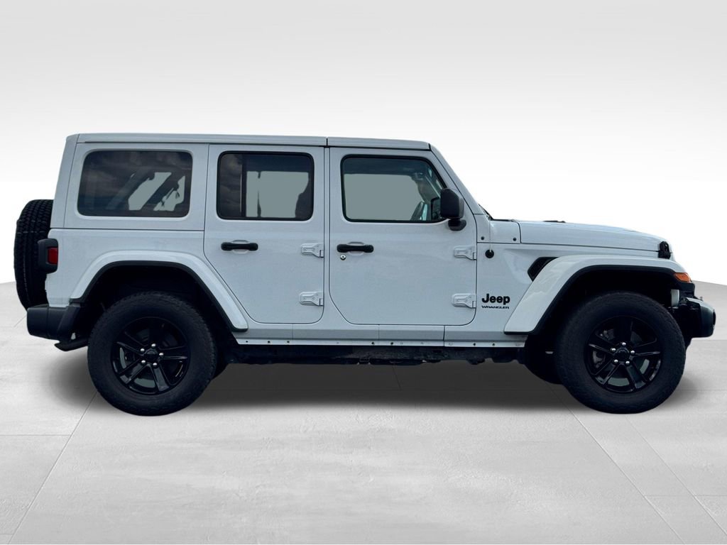 Used 2023 Jeep Wrangler Unlimited Sahara AWD/4WD image 8