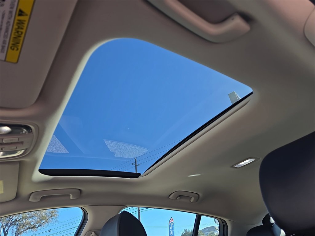 Used 2019 Kia Stinger w/ Sun & Sound Package image 28