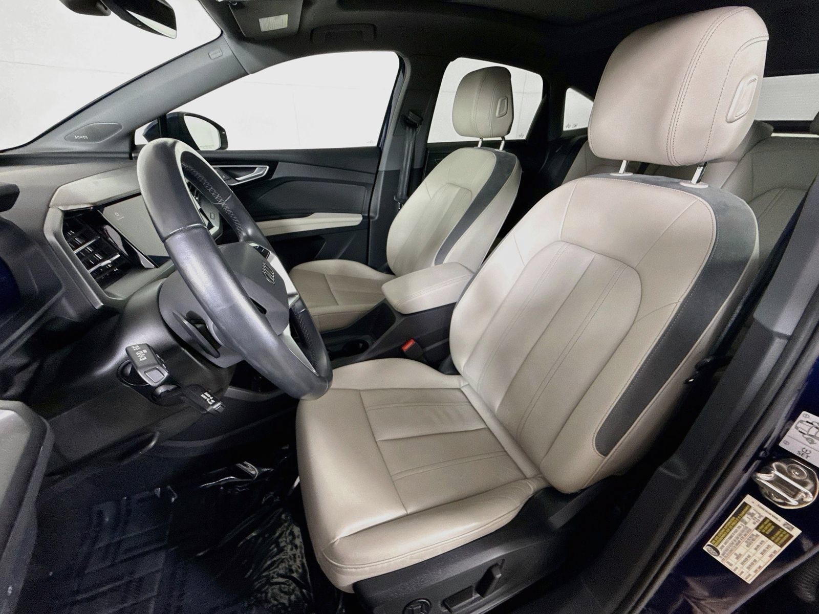 Certified 2023 Audi Q4 e-tron Premium Plus w/ Premium Plus AWD/4WD image 5