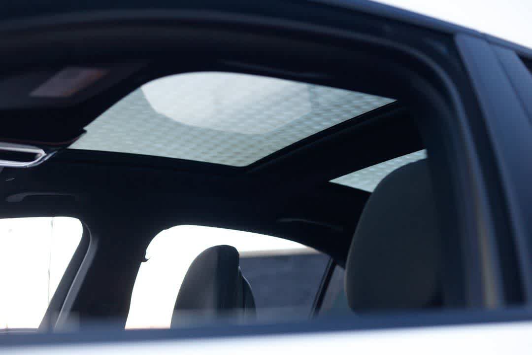 New 2026 Mercedes-Benz C 43 AMG 4MATIC Sedan image 25