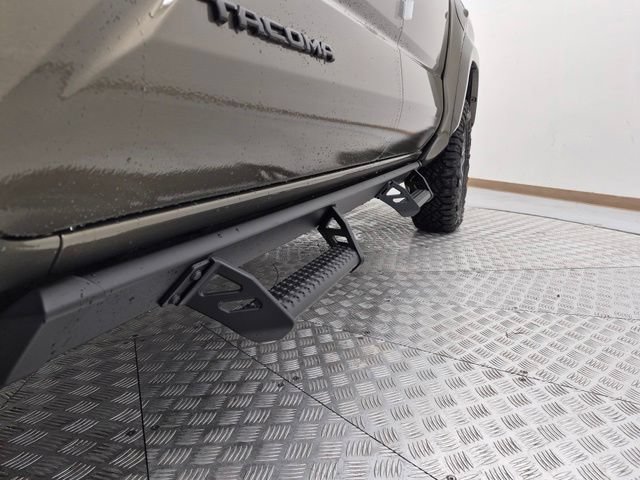 Used 2026 Toyota Tacoma TRD Sport AWD/4WD image 18