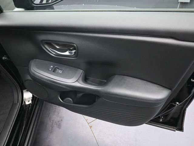 Certified 2025 Honda HR-V LX image 29
