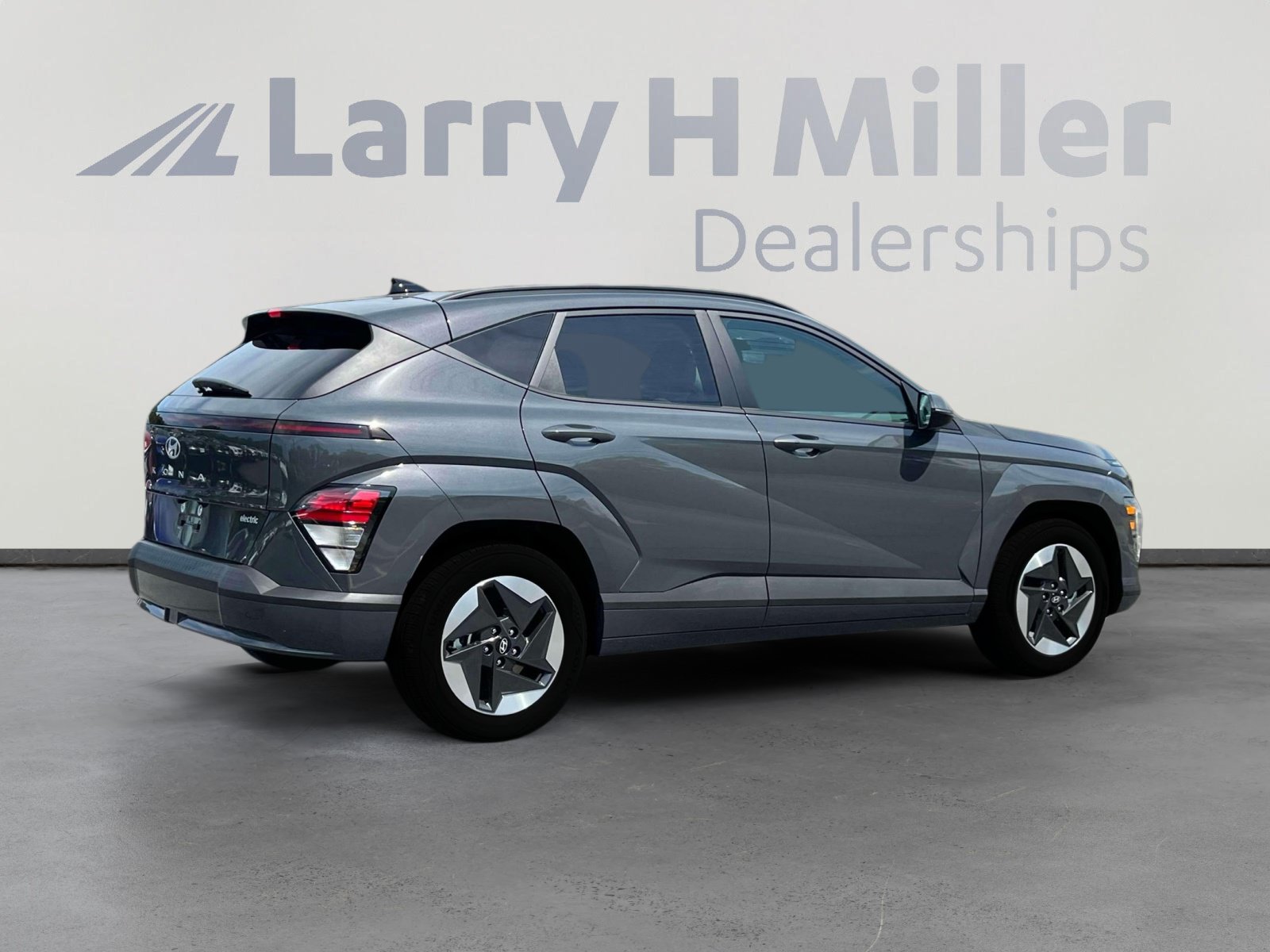 New 2025 Hyundai Kona SEL FWD image 8