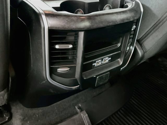 Used 2024 RAM 1500 Big Horn AWD/4WD image 32