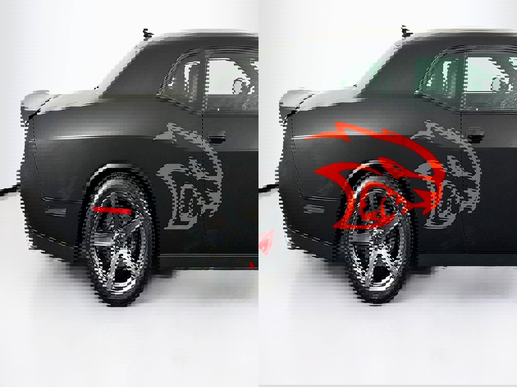 Used 2021 Dodge Challenger SRT Hellcat w/ Plus Package image 43