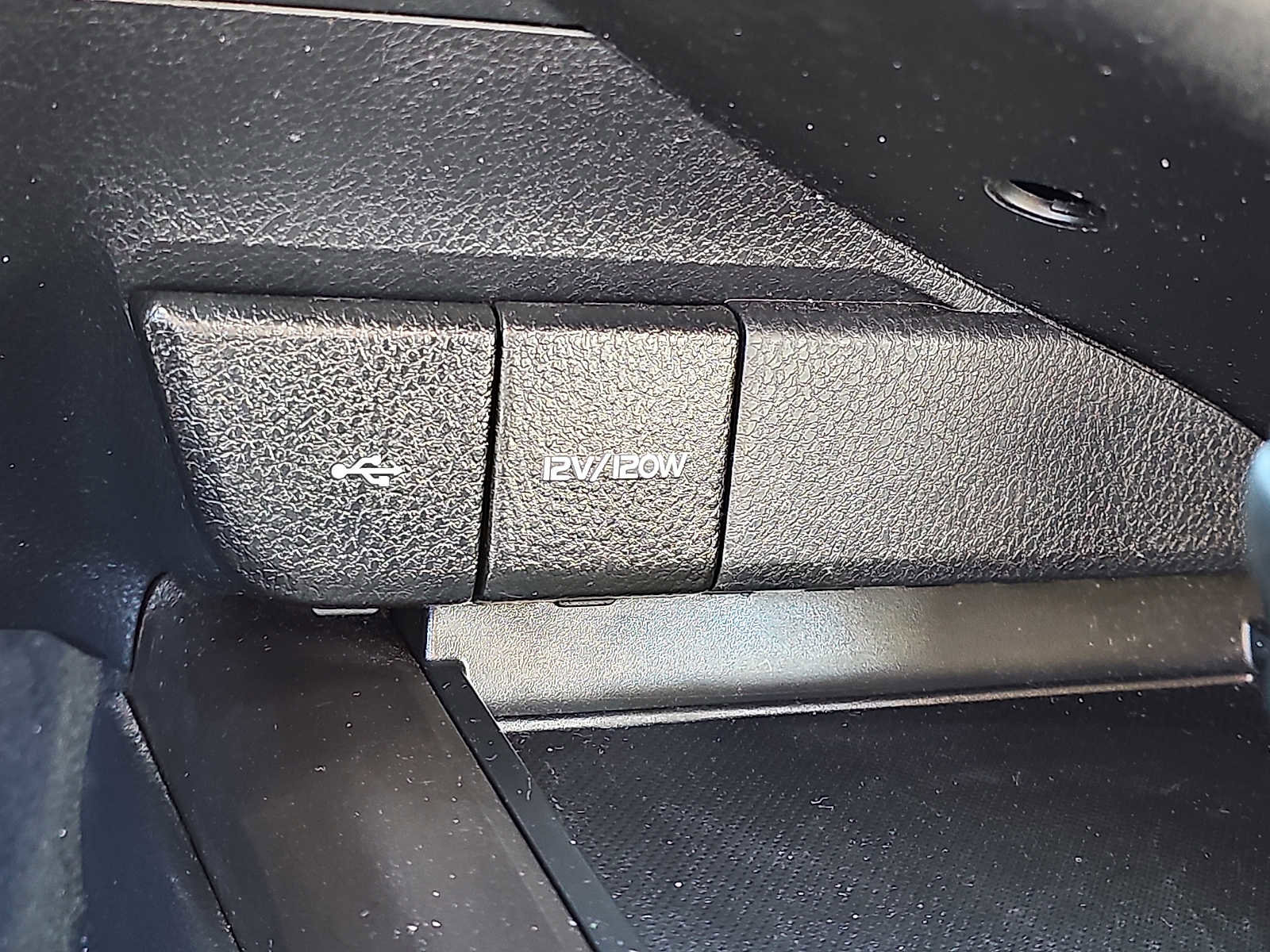 Used 2024 Toyota Camry SE FWD image 23