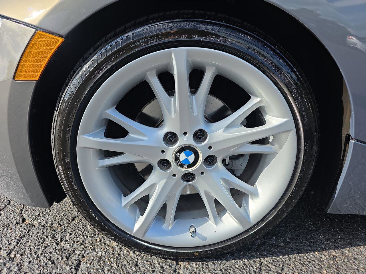 Used 2008 BMW Z4 3.0i RWD image 32