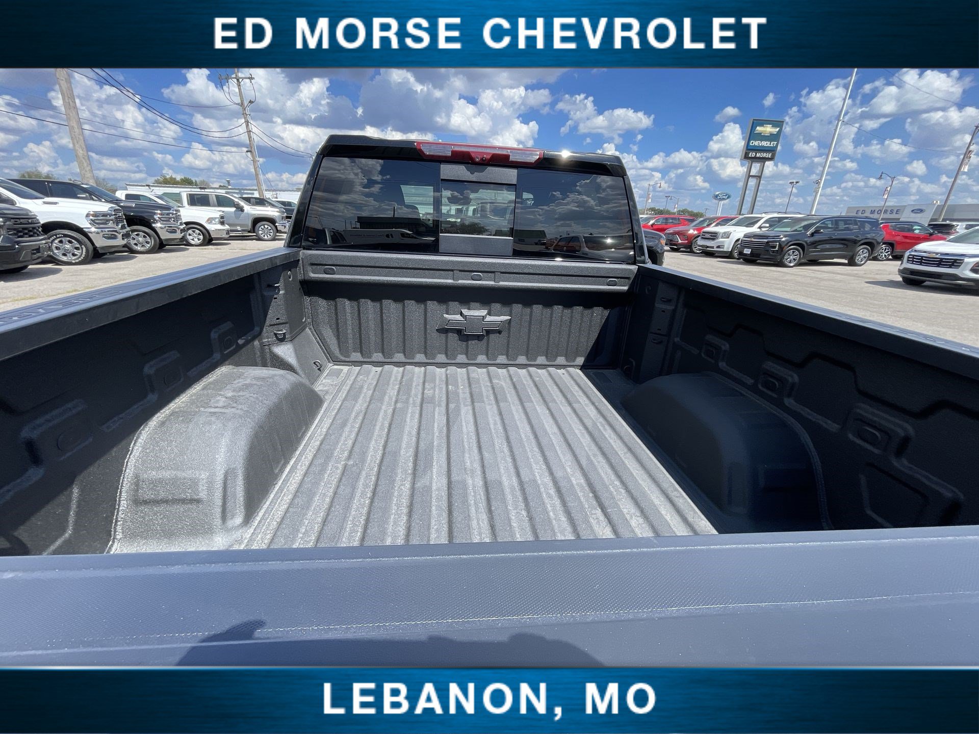 New 2026 Chevrolet Silverado 1500 High Country w/ High Country Premium Package AWD/4WD image 25