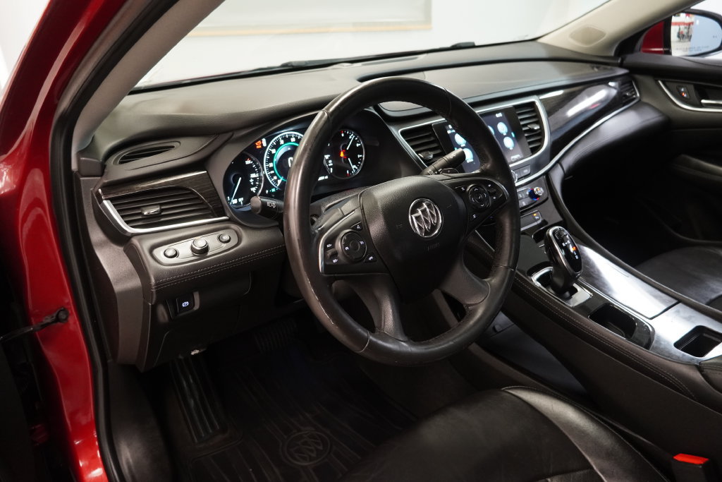 Used 2019 Buick LaCrosse Essence w/ Sun and Shade Package AWD/4WD image 8