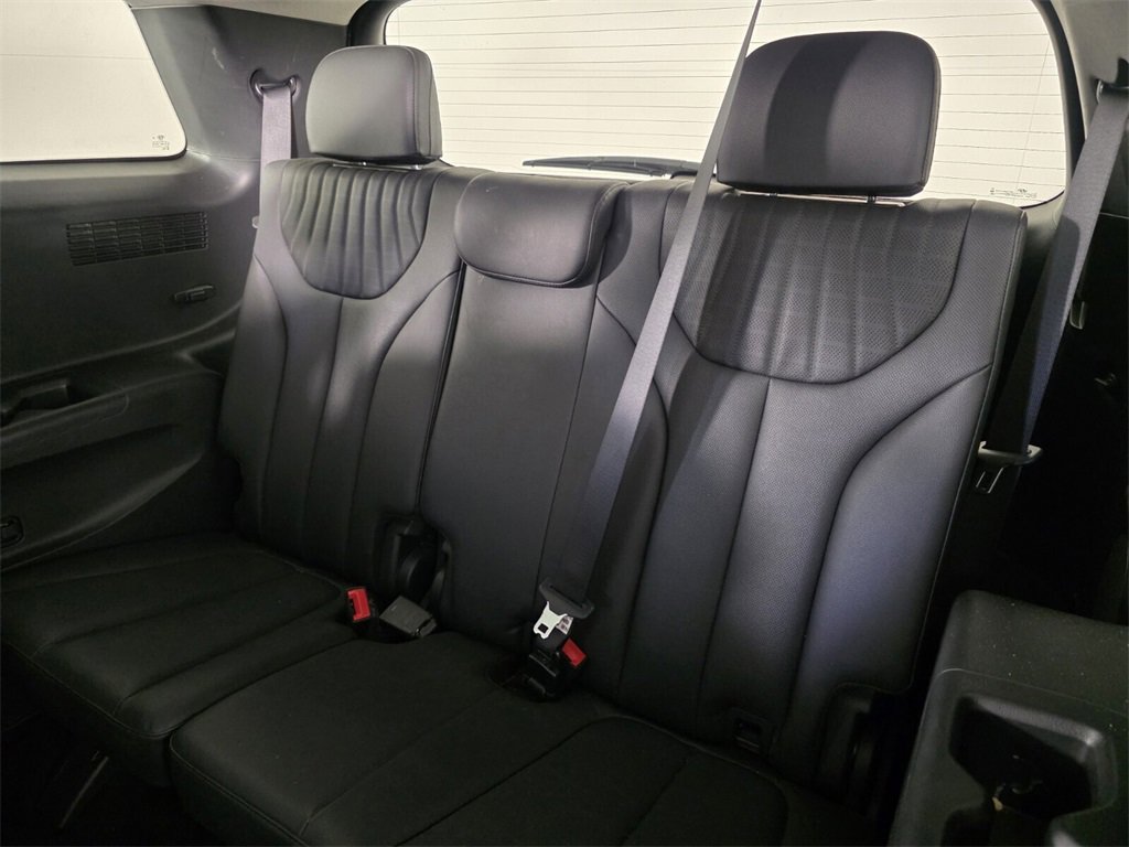 Used 2023 Hyundai Palisade Limited image 19