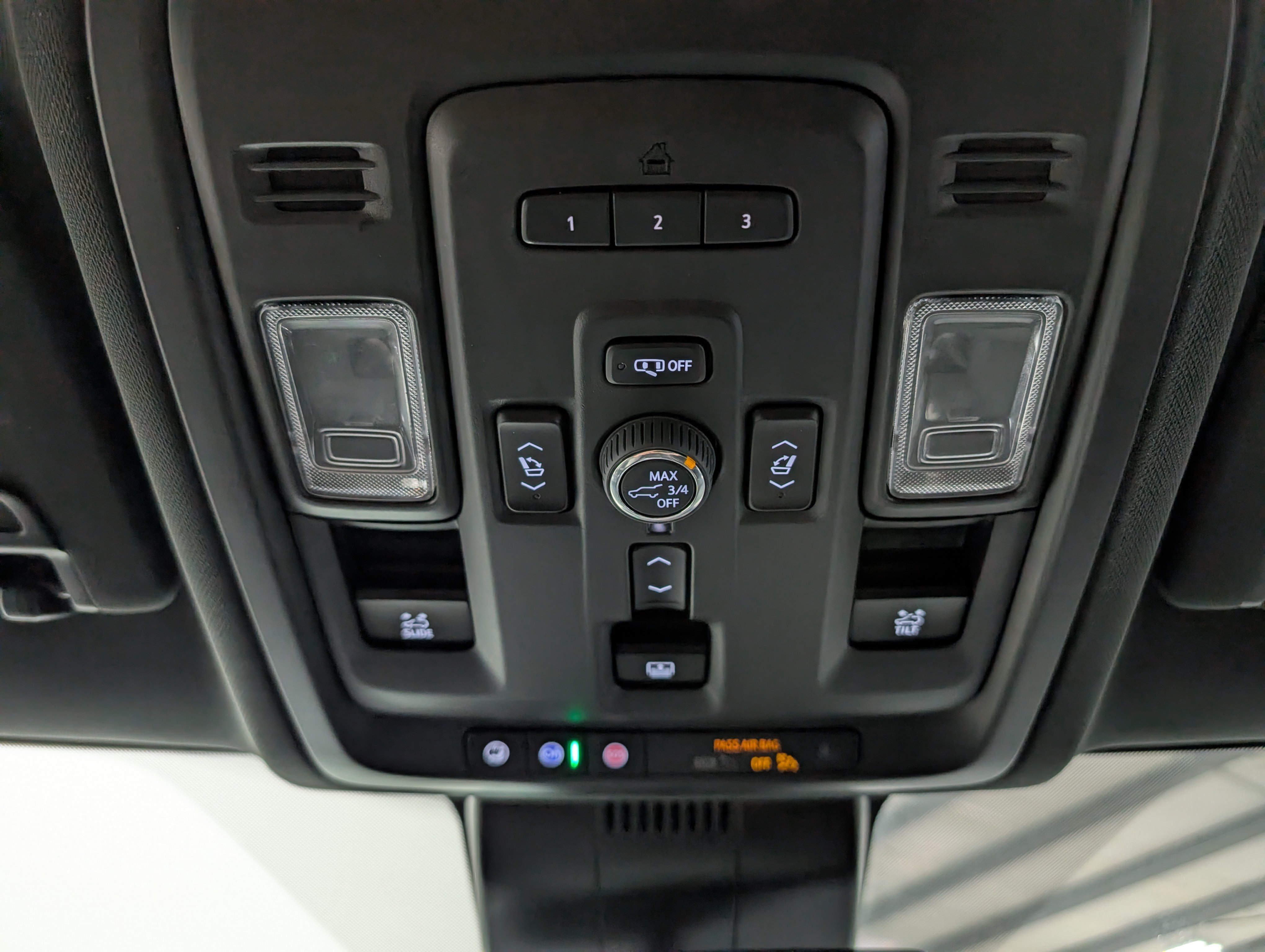Used 2024 Chevrolet Tahoe Premier AWD/4WD image 27