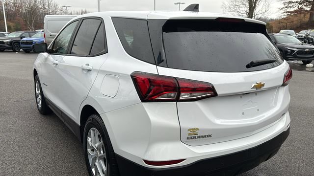 Used 2023 Chevrolet Equinox LS image 9