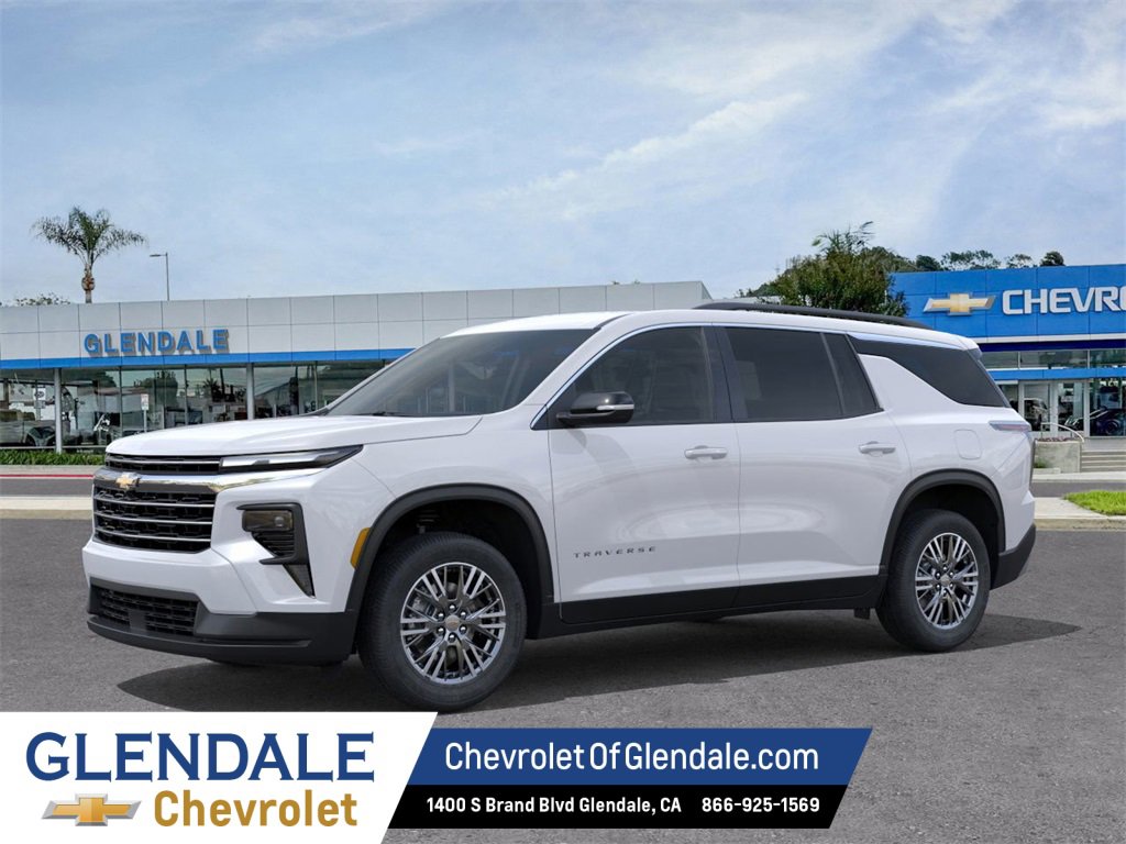 New 2026 Chevrolet Traverse LT w/ LPO, Floor Liner Package image 2