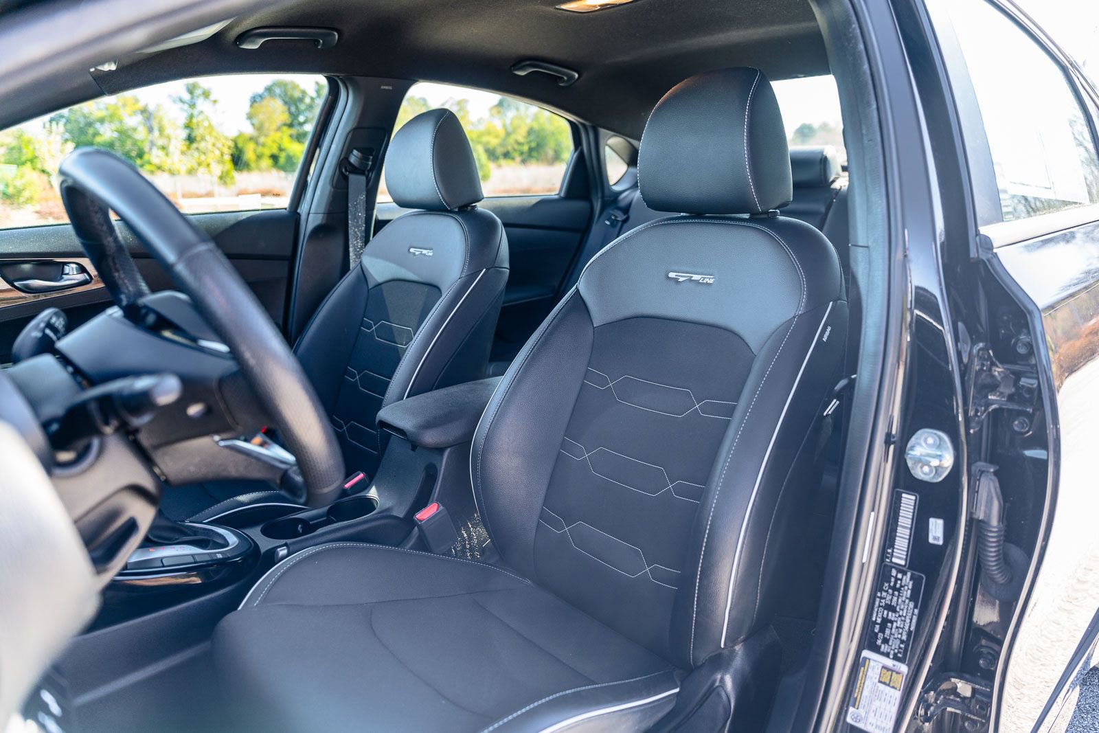 Used 2023 Kia Forte GT-Line image 19