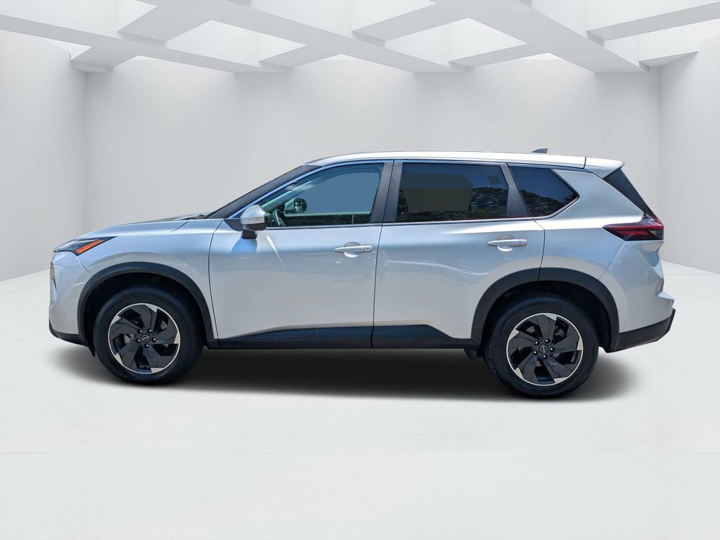 Used 2024 Nissan Rogue SV FWD image 6