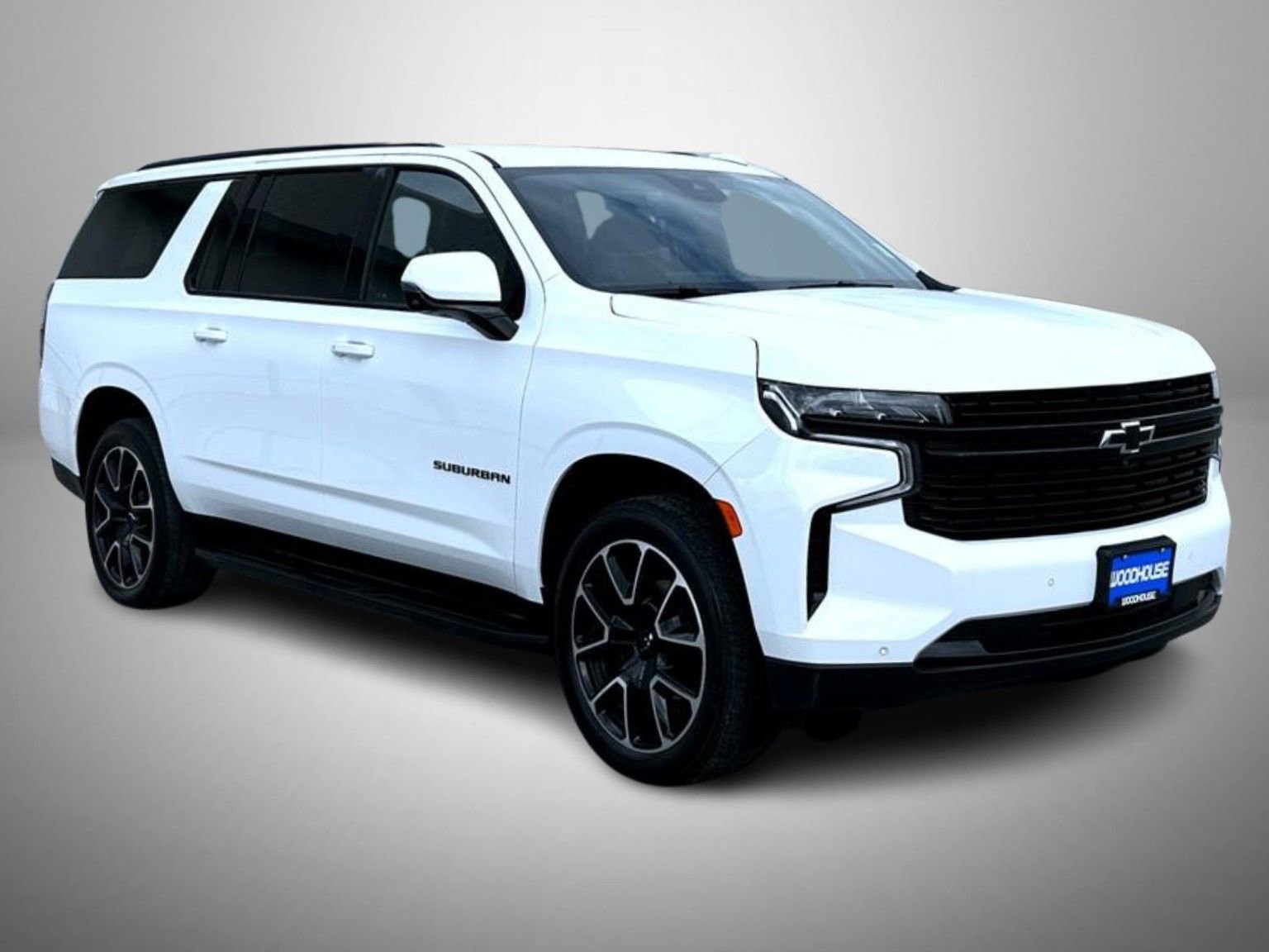 Certified 2024 Chevrolet Suburban RST w/ Luxury Package AWD/4WD image 3