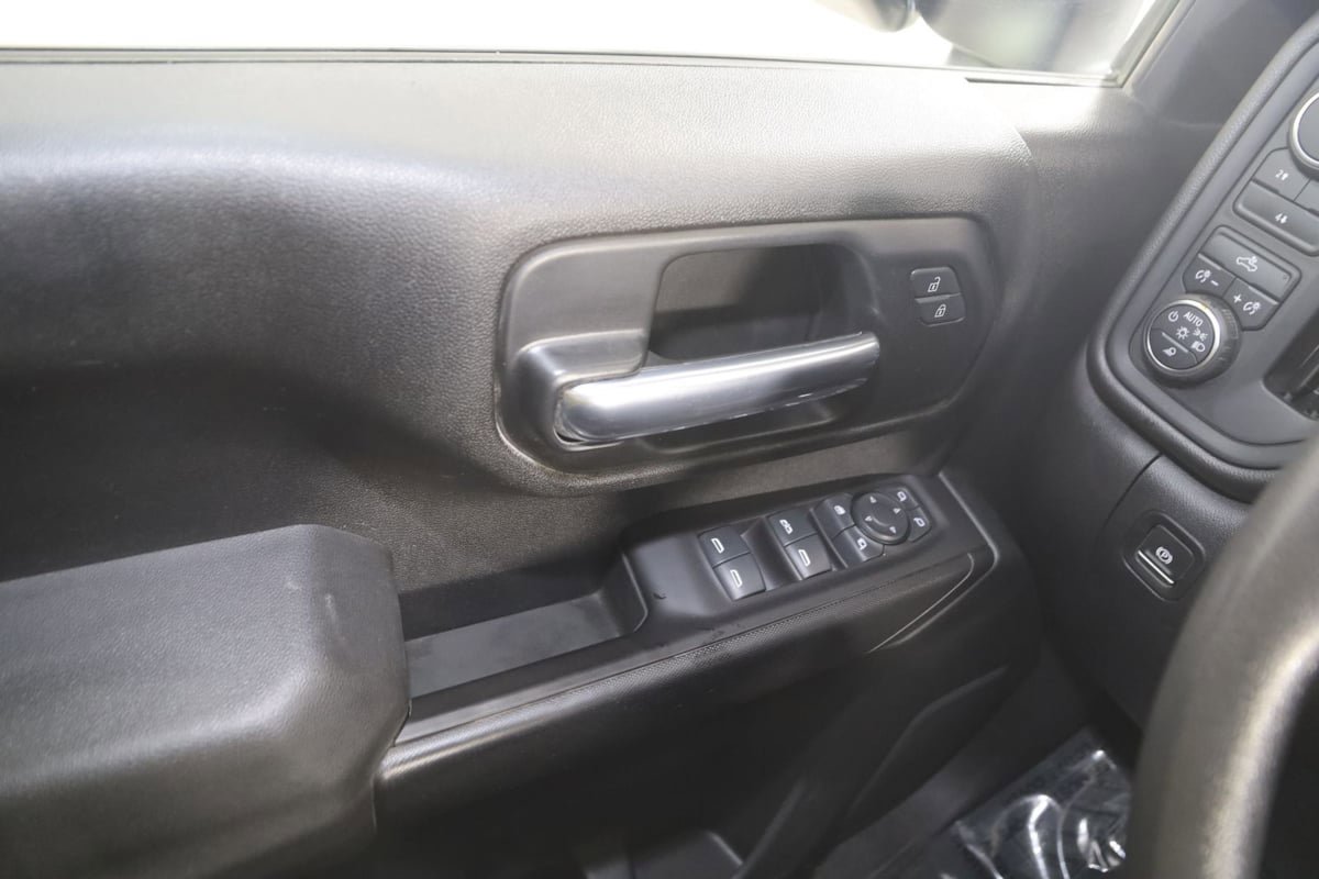 Used 2021 Chevrolet Silverado 2500 Custom w/ Custom Value Package AWD/4WD image 24