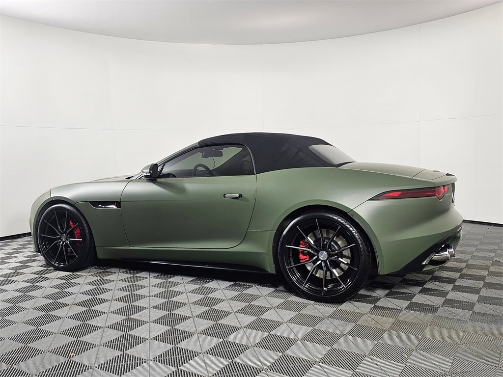 Used 2018 Jaguar F-TYPE R image 6