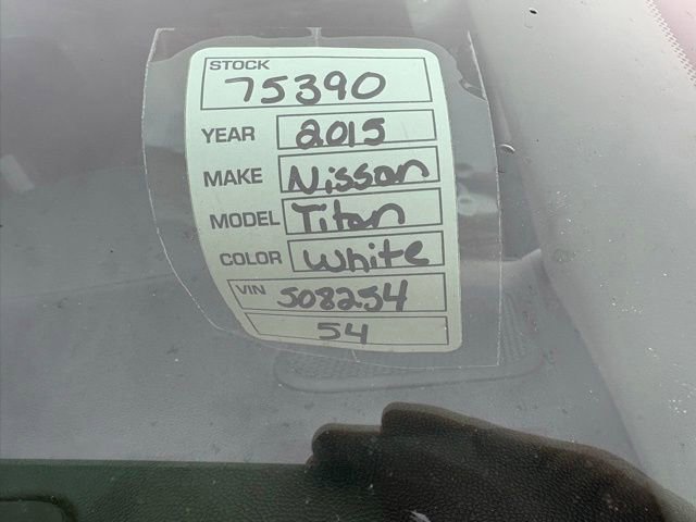 Used 2015 Nissan Titan SV RWD image 36