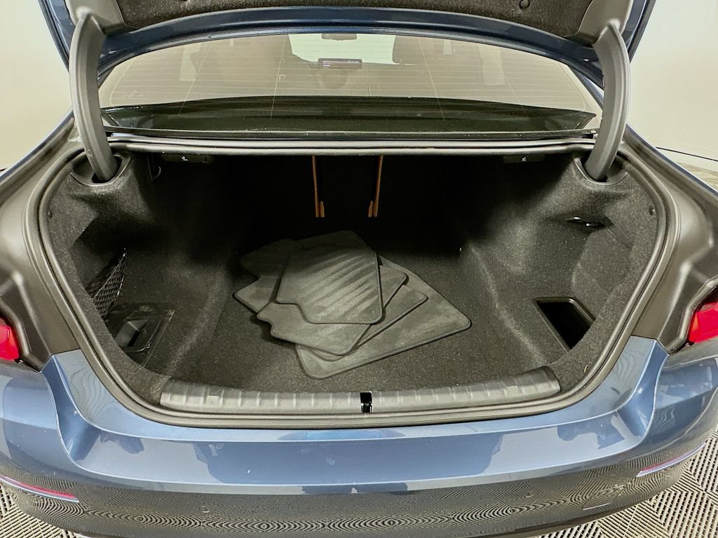 Certified 2023 BMW 530i RWD image 27
